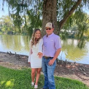 Meet your Posher, Caroline